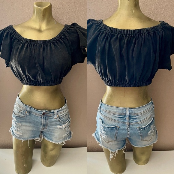 URBAN OUTFITTERS Off Shoulder Ruffle Sleeve Boho CROP TOP Size Large - Picture 7 of 15